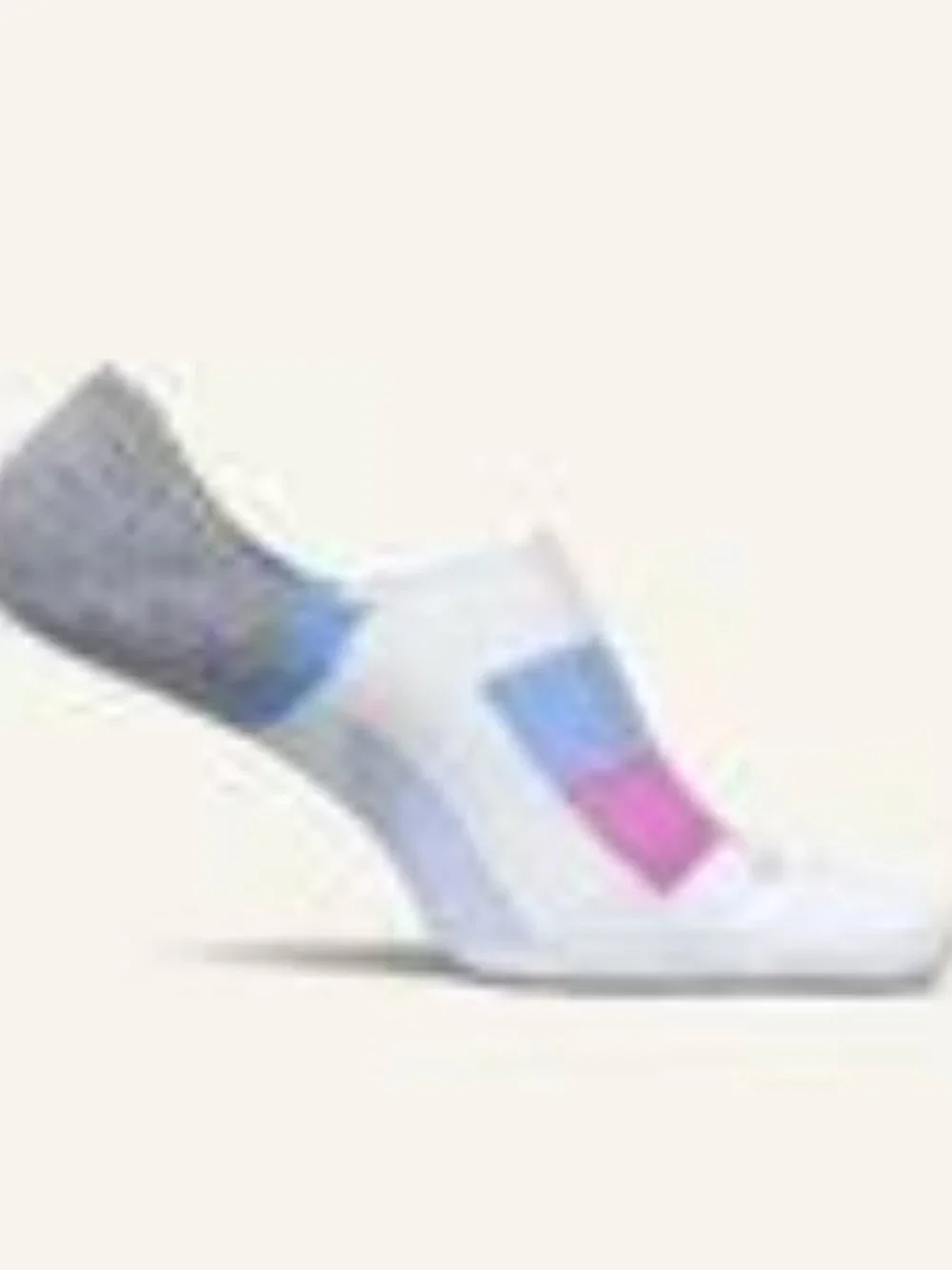 Feetures Everyday Ultra Light Invisable Socks Womens Large NWT Boardwalk Violet
